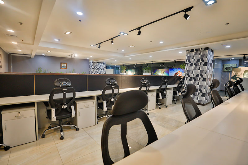 Fixed Desks